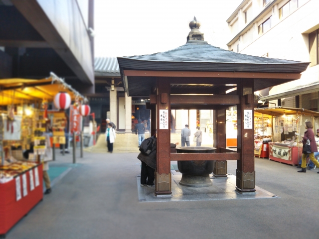 巣鴨　高岩寺　常香炉